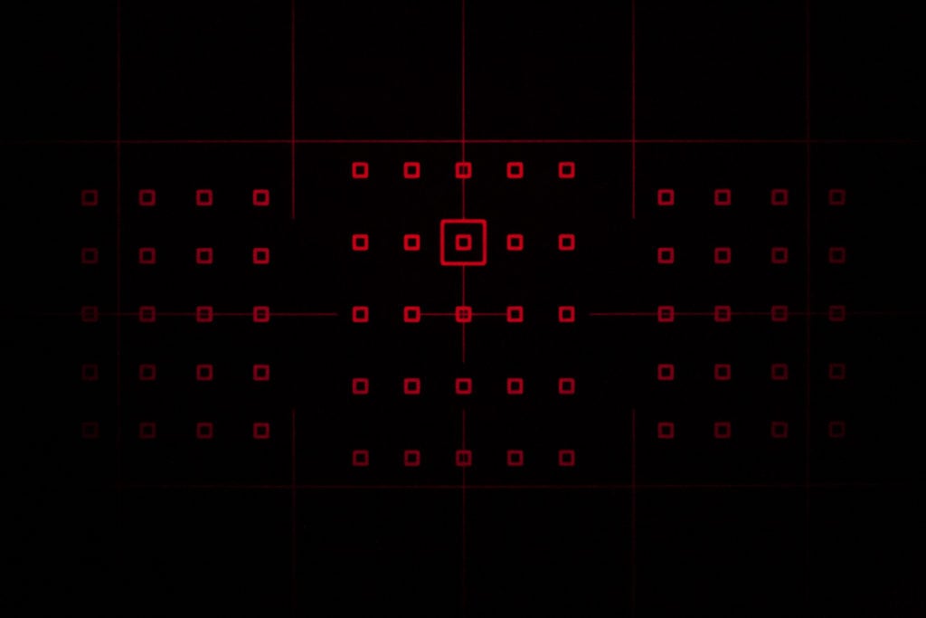 Canon 7D Mark II focus grid