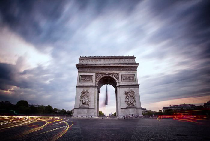 A long exposure of the Ard de Triomphe.