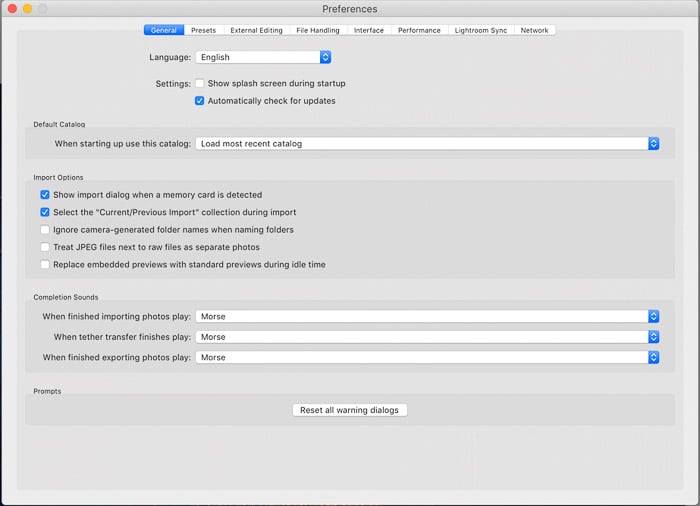 A screenshot showing how to organize photos in lightroom