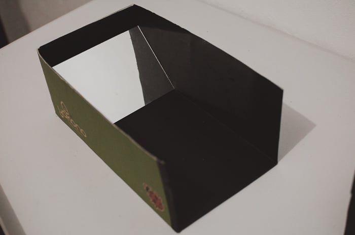 The interior of a DIY smartphone photo projector