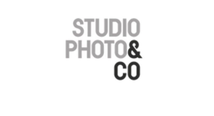 Studio Photo & Co logo using bold font with two colours