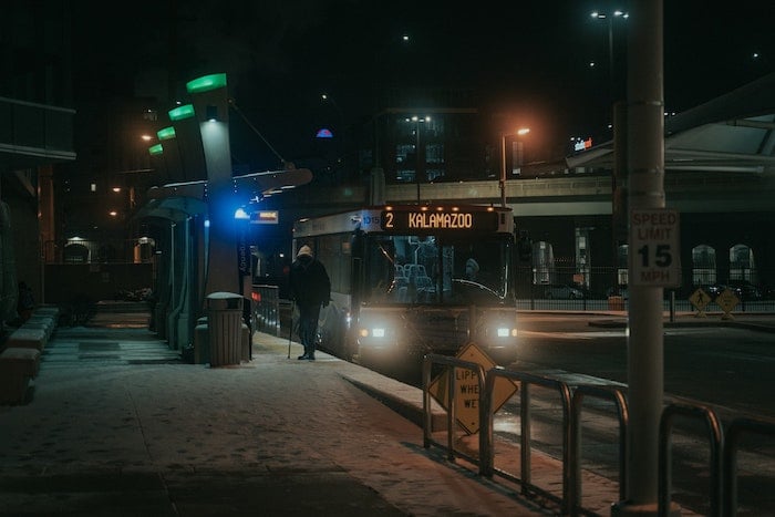 low light photography example: multiple lights illuminate a bus stop in kalamazoo