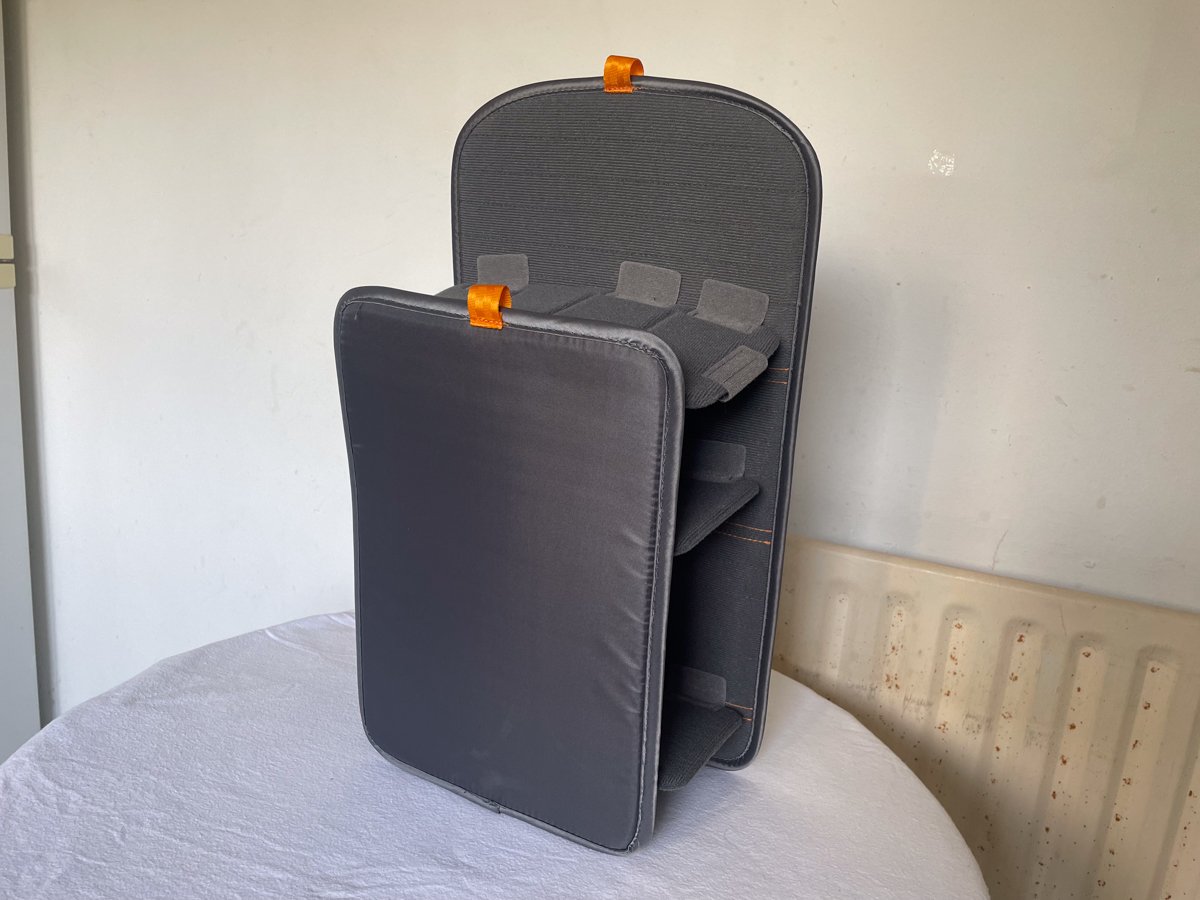 quickshelf system of the Lowepro Freeline