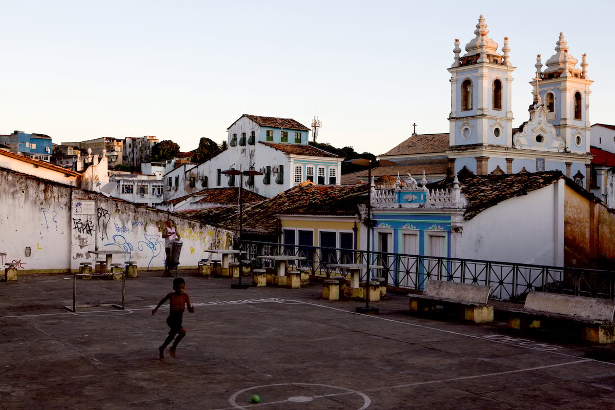 inPixio example of reducing the shadows