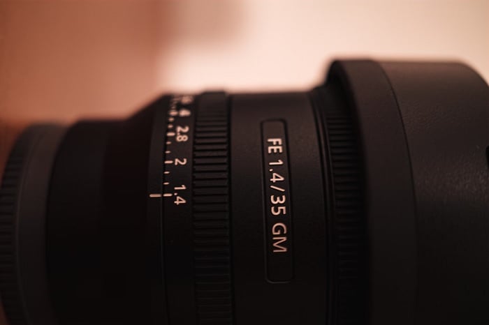 Sony GM lens on it's side