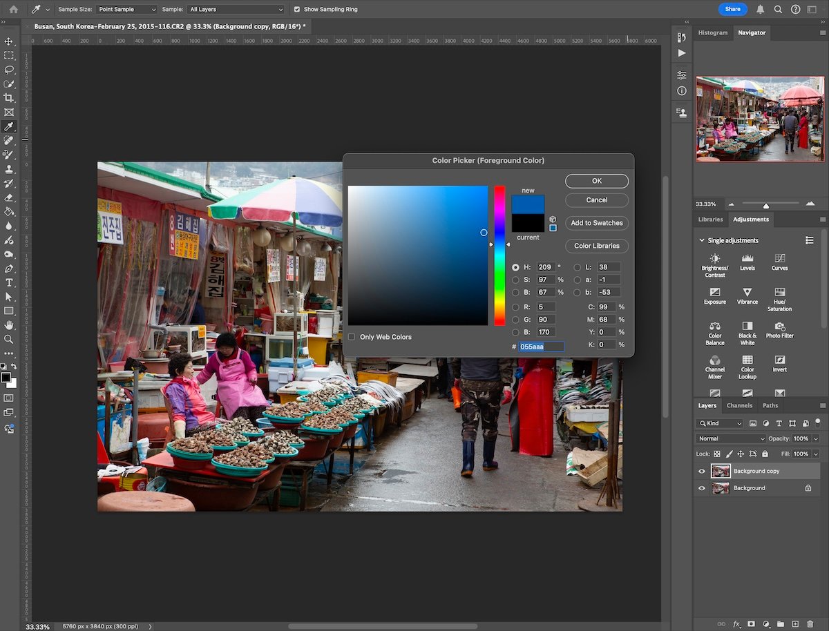 screenshot of photoshop with color picker window