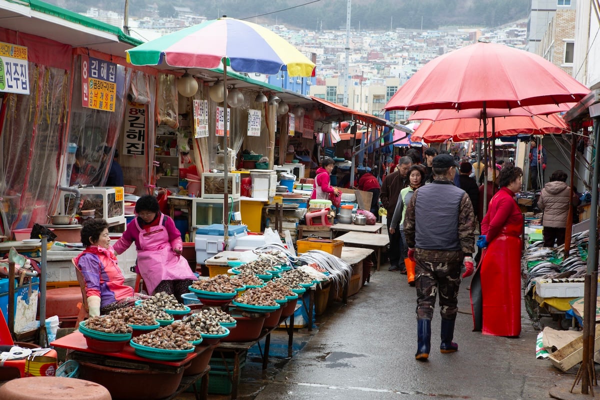market in korea