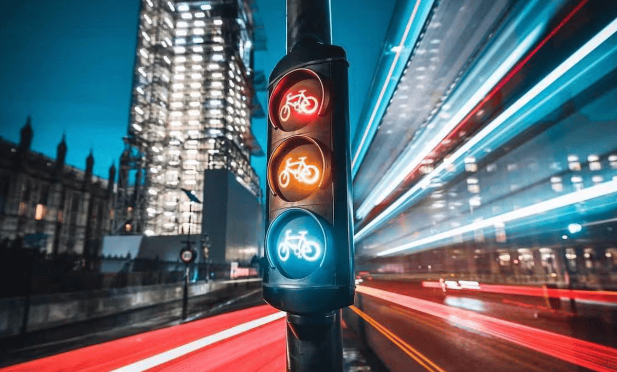 photo of bike traffic lights at night