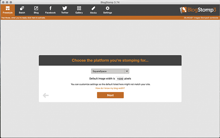 Snímek obrazovky platformy BlogStomp