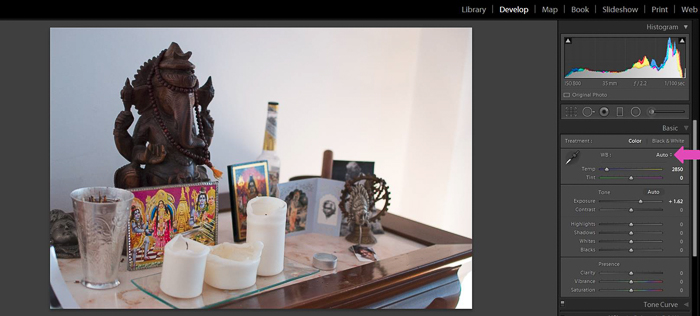 uno screenshot di regolazione del bilanciamento del bianco di una foto in Lightroom