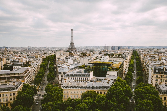 Vista aérea da paisagem urbana de Paris